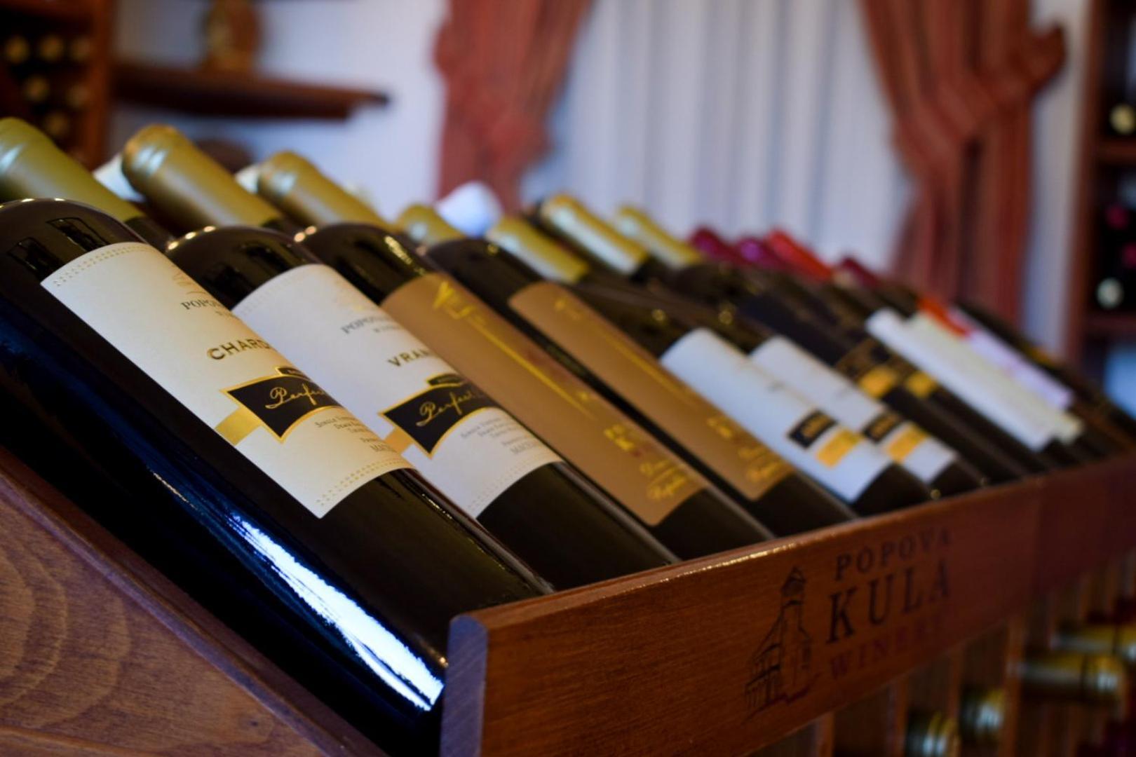 דמיר קאפייה Popova Kula Hotel & Winery מראה חיצוני תמונה