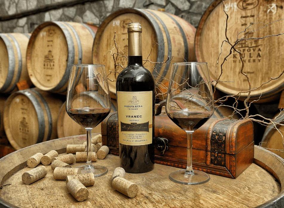 דמיר קאפייה Popova Kula Hotel & Winery מראה חיצוני תמונה