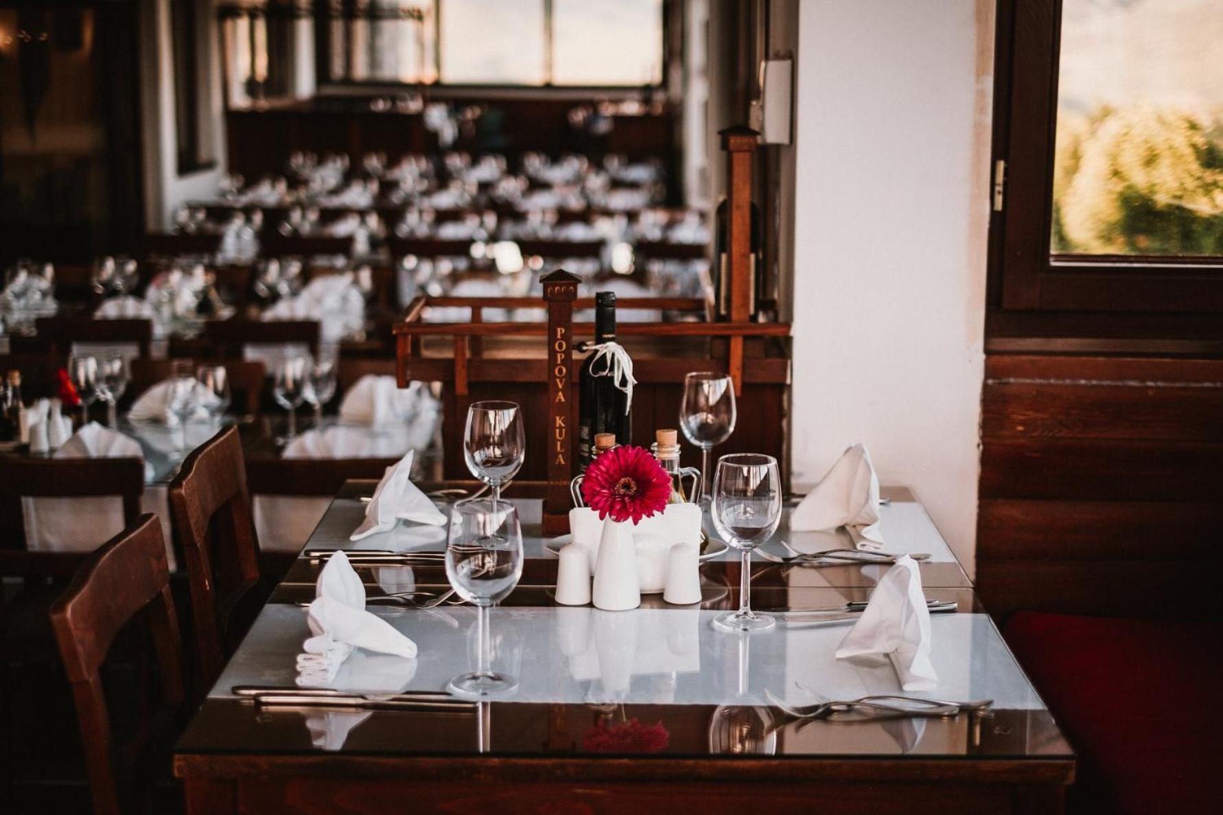 דמיר קאפייה Popova Kula Hotel & Winery מראה חיצוני תמונה