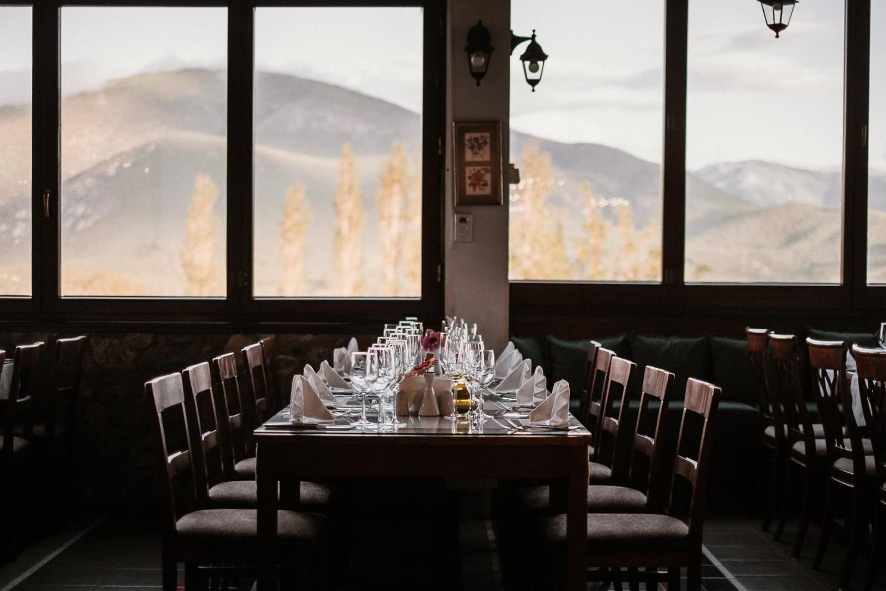 דמיר קאפייה Popova Kula Hotel & Winery מראה חיצוני תמונה