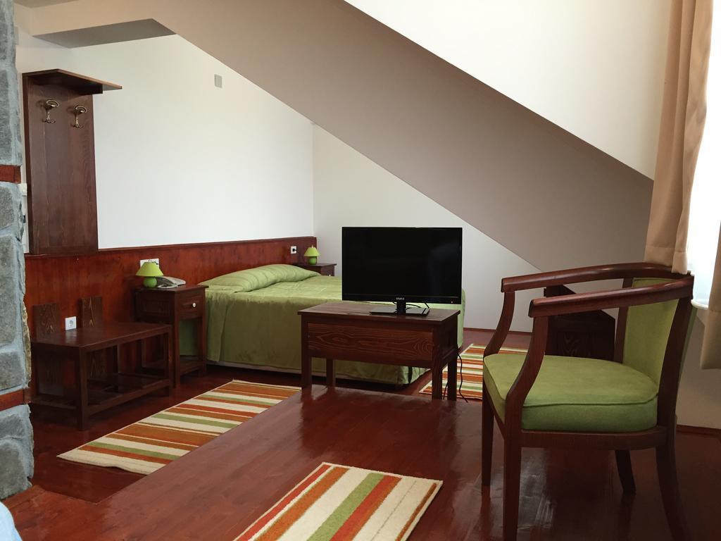 דמיר קאפייה Popova Kula Hotel & Winery חדר תמונה