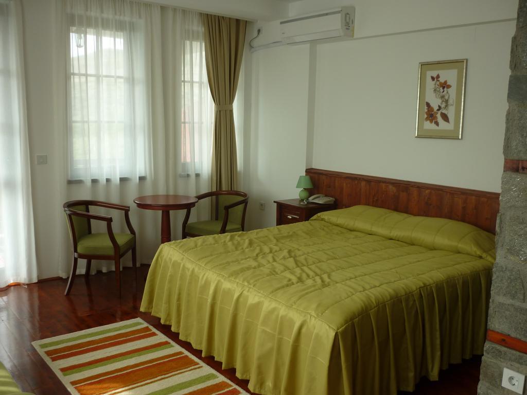 דמיר קאפייה Popova Kula Hotel & Winery חדר תמונה